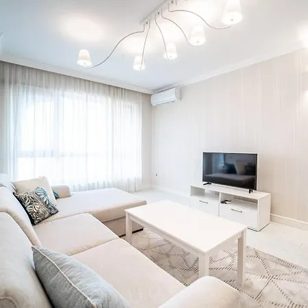 La Mer Luxury 4 Varna